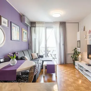  Apartman 